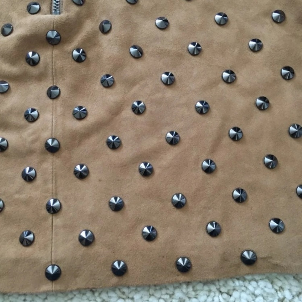 New Alice + Olivia mini skirt Elana suede leather studs rocker chic- 4 small - Picture 5 of 7